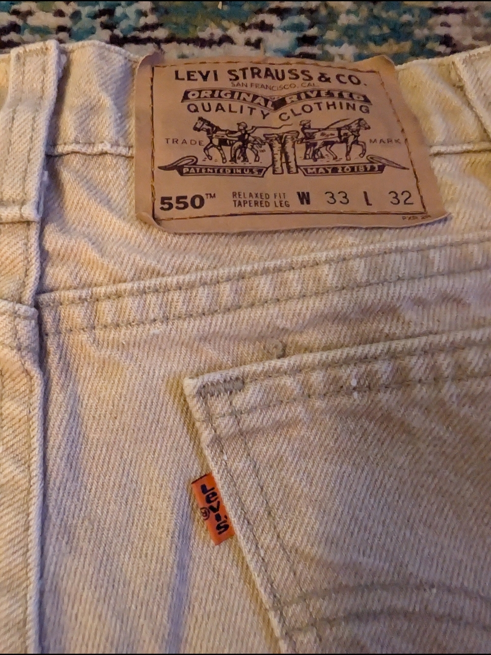 Vintage 90s Levi's 550 Relaxed Fit Tapered Jeans - Tan